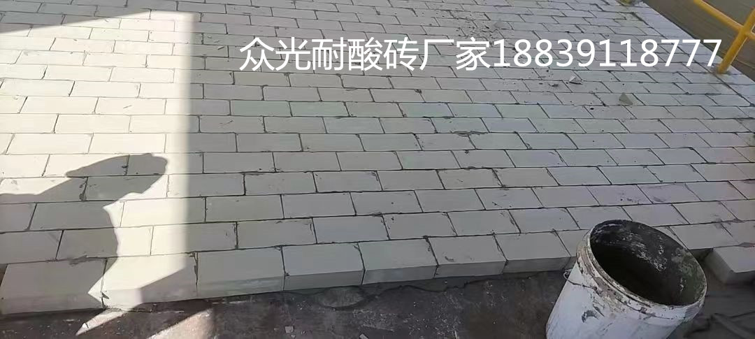 环氧胶泥粘耐酸砖施工方案 